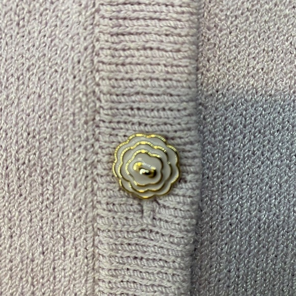 St John Collection Size 4 Short Sleeve Lavender Button Front Cardigan Sweater - Picture 7 of 11